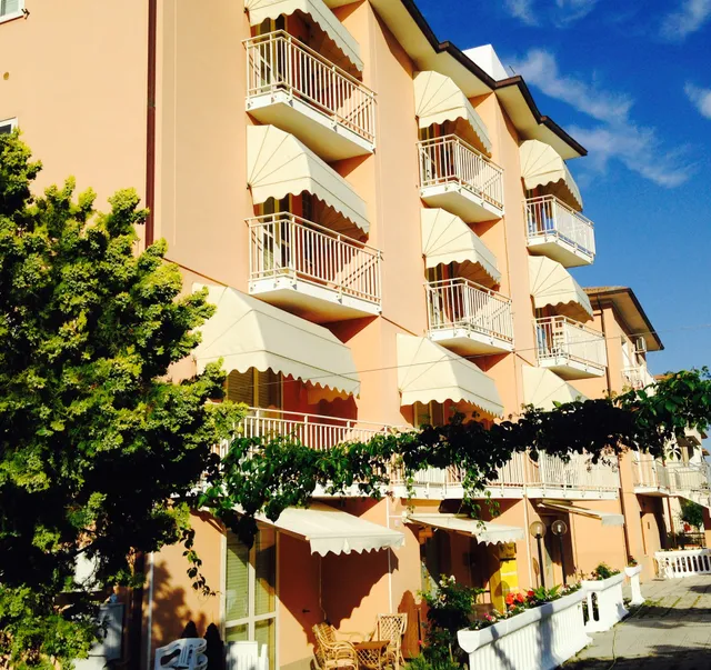 Residence Regni - Appartamenti Vacanza Senigallia