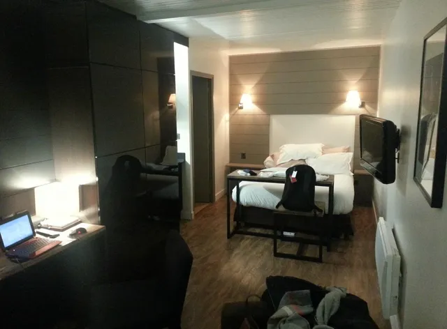 SweetÔme Aparthotel