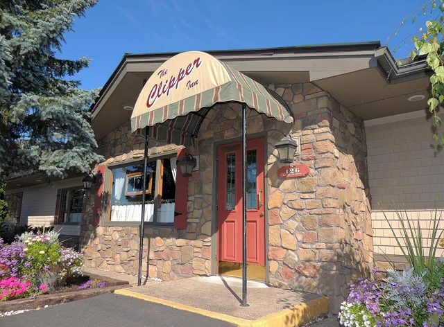 Clipper Inn