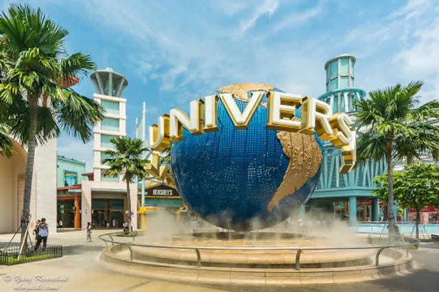 Universal Studios Singapore Rotating Globe
