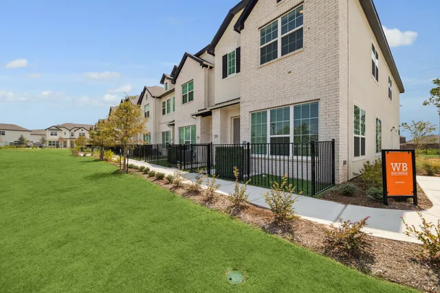 Bluewater at Balmoral