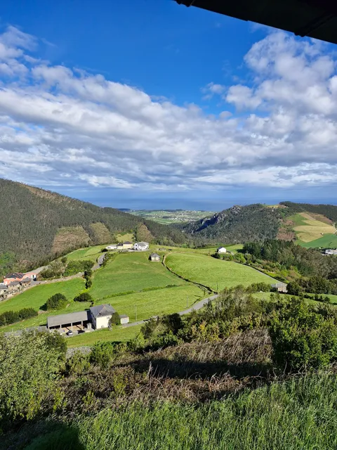 Apartamentos Rurales El Vallín de Alba - Luarca