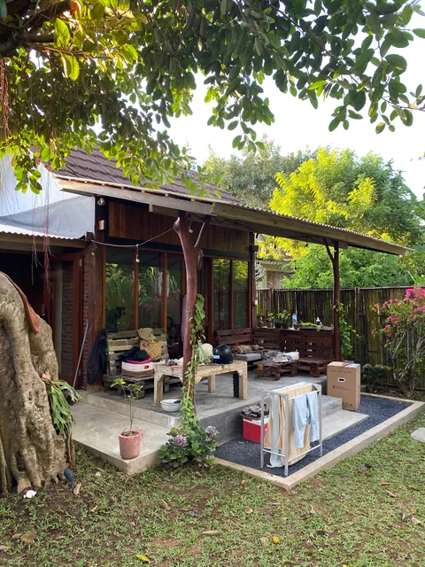 The Hike Uluwatu Bali