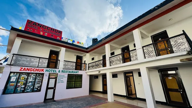 Zangchuk Hotel And Restaurant