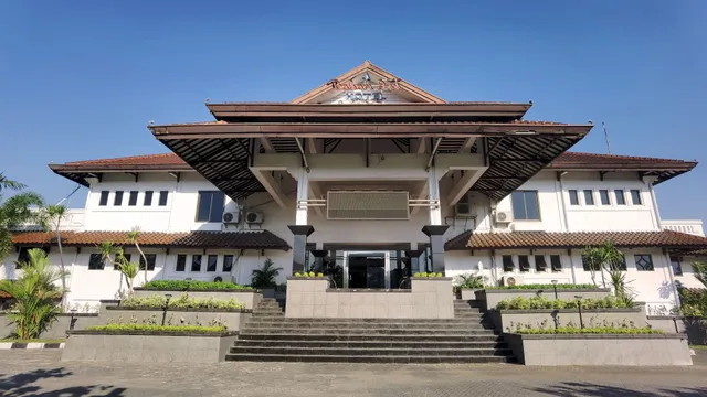 Hotel Bahari Inn