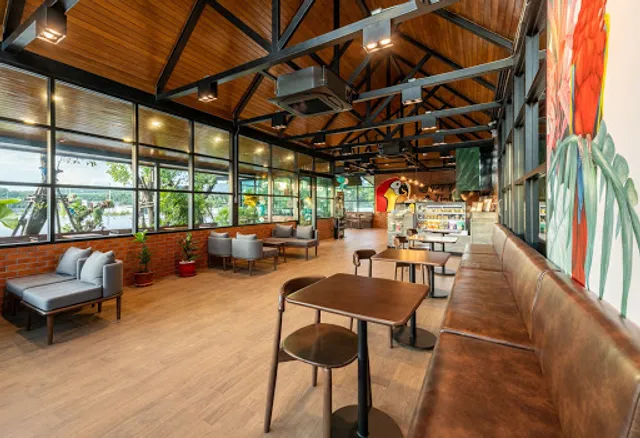 Café Amazon PTT Tinlay Pasak