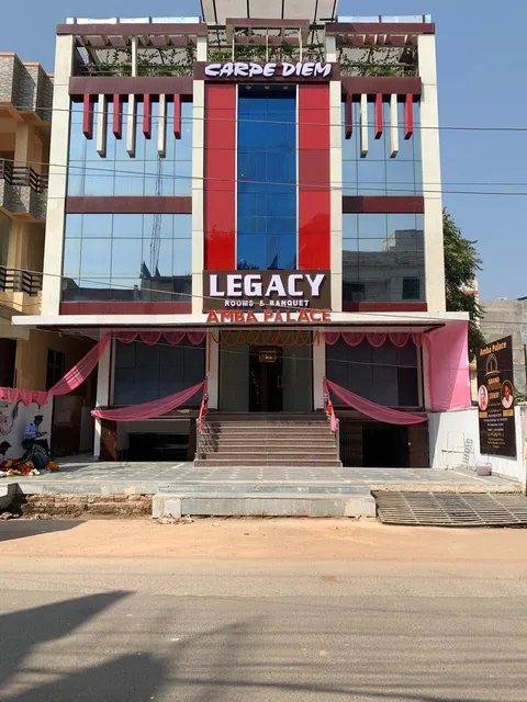 OYO TOWN HOUSE The Carpediem (Legacy)