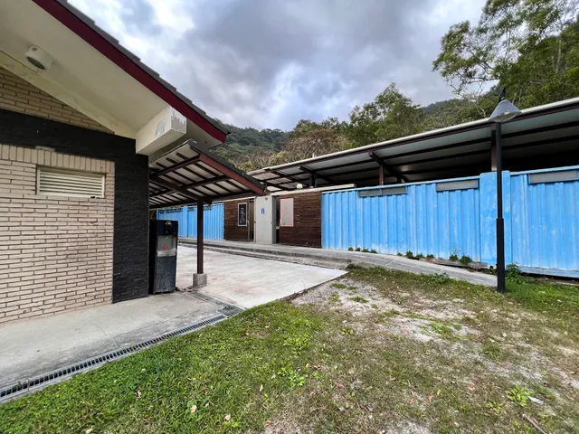 貴子坑露營場淋浴間