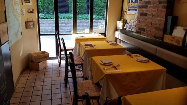 Pescheria La Luna Rossa