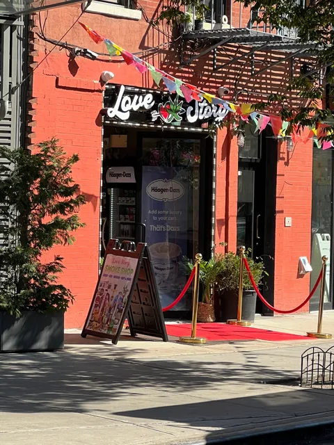 Love Story Convenience