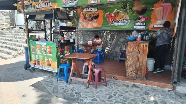 Cevicheria los chavos del lago