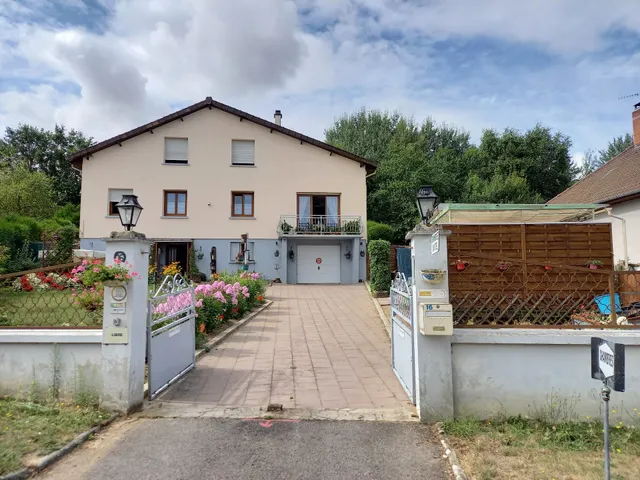 Chambre d'hôtes DEMOUSELLE LUCETTE ET CLAUDE