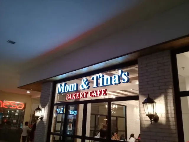 Mom and Tina's Bakery Cafe