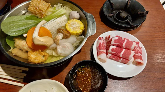 Donald Duck Hotpot place(Tang-Lao-Ya)