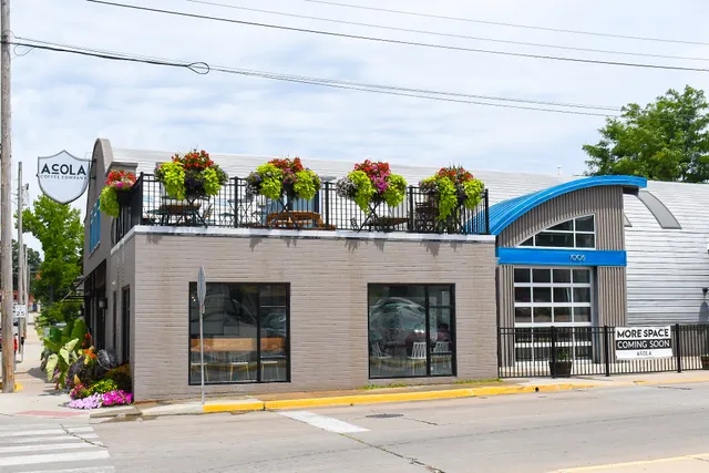 Busch's Florist and Greenhouse