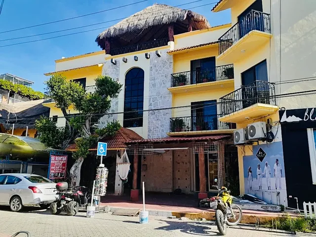 Quinta Sea Apartments