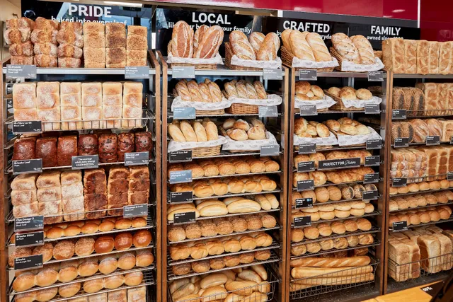 Bakers Delight Showgrounds Village