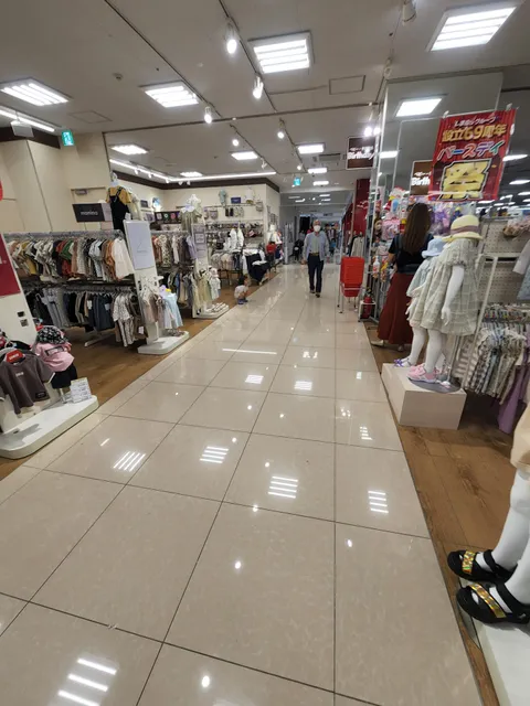 Avail Casual & Shoes