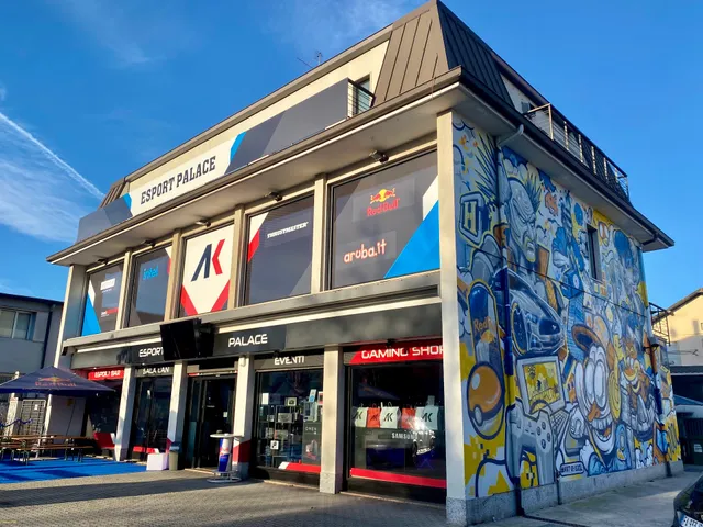 AK Informatica Experience Center - Negozio