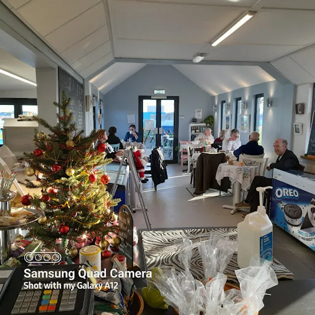 Brightlingsea Café Lido