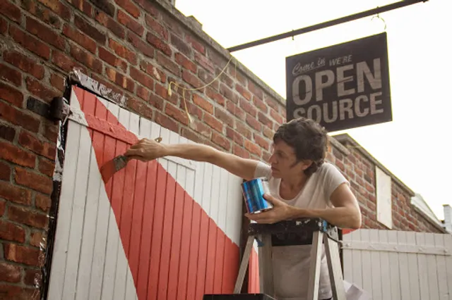 Open Source Gallery Inc.