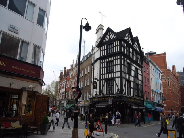 London Collection - Old Compton