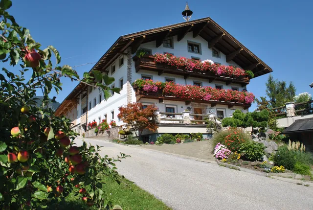 Riedhof - Jugendherberge u. - Ferienheim - Inh. Achleitner Jakob