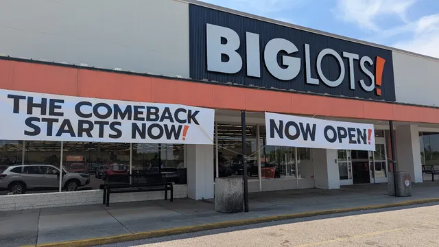 Berwick Plaza Shopping Center