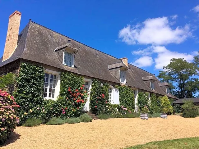 Jolie longère du XVIIè