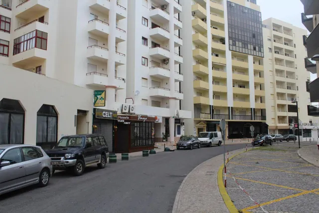 Candirocha-exploração De Apartamentos Turísticos Lda