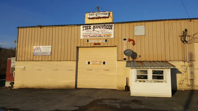 The Auction at Renningers