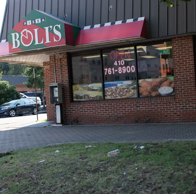 Pizza Boli's