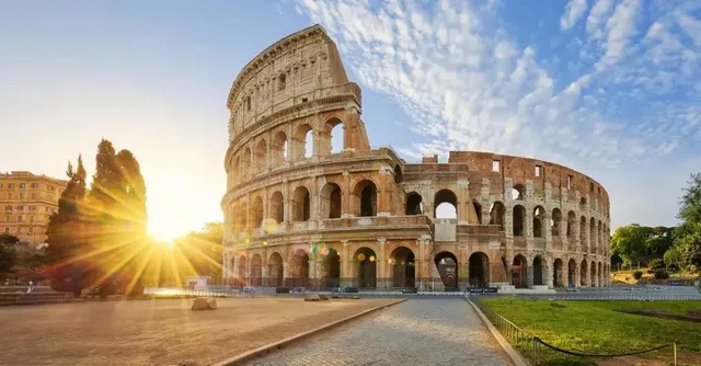 Spanish Steps 3 Bedrooms Cozy