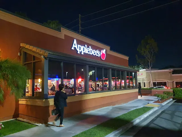 Applebee's Grill + Bar