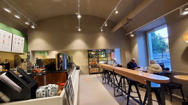 Starbucks Podmaniczky