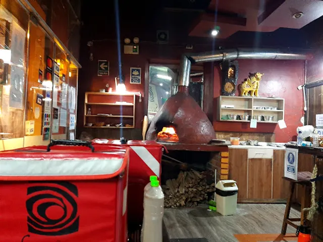 Pizzeria Taqueria Sunrise