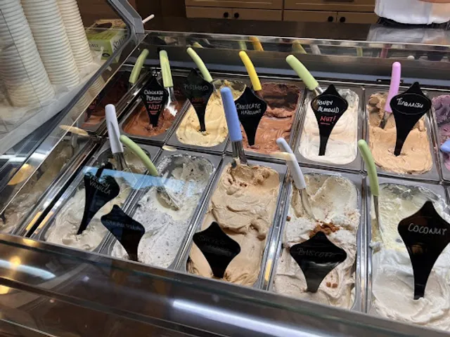 Gelatoro - Italian Ice Cream & Coffee