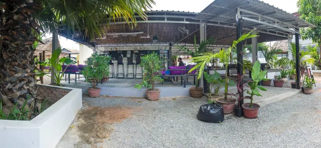 AURA Hostel & Bar Siem Reap