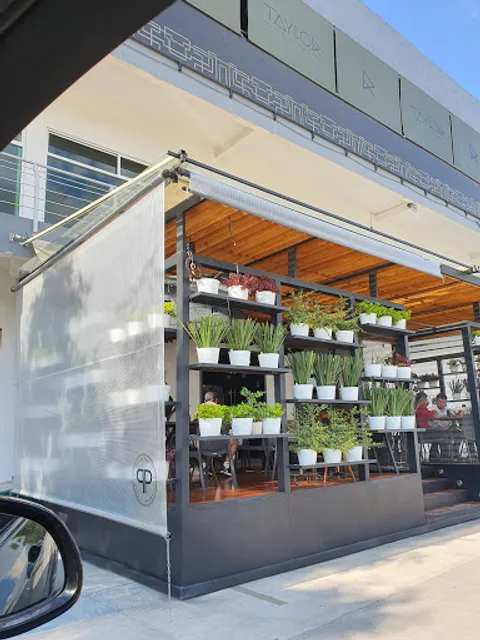 Paralelo 19 Restaurante & Cantina