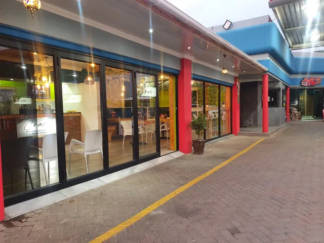 Crave Restaurant Halaal