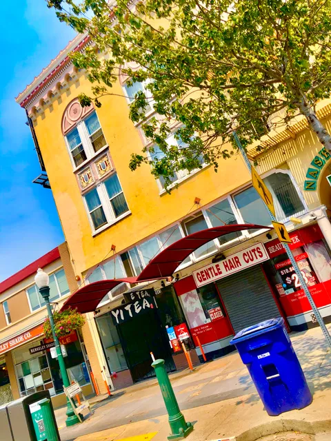 Nepalese Gift and Smoke Shop