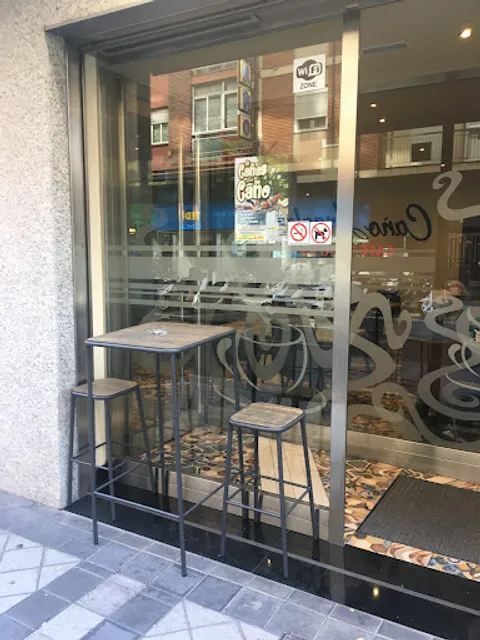 Café y tapas Caño Argales