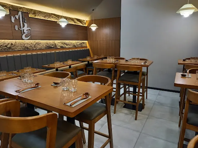 Kawayoshi Ramen Talence – Spécialité : Ramen au bouillon de poulet