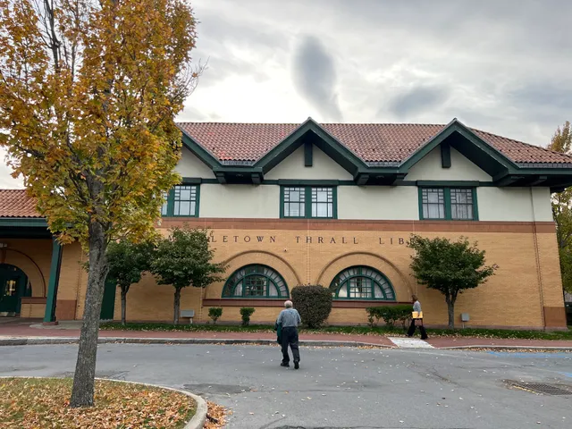 Middletown Thrall Library