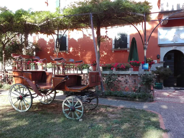 Apartments Lazzarini-Battiala