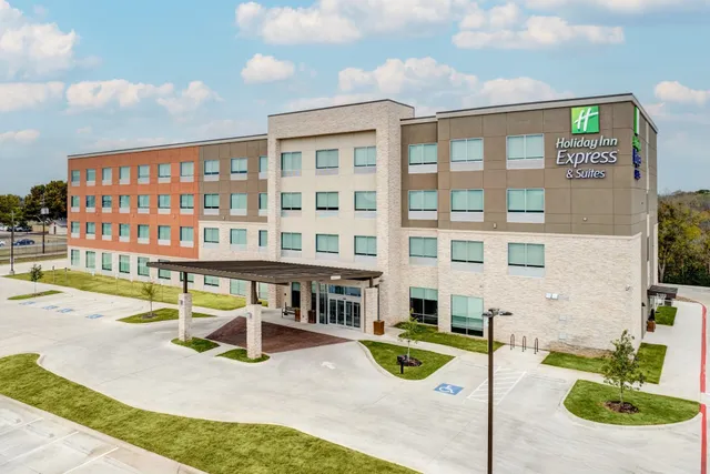 Holiday Inn Express & Suites Austin Airport East by IHG