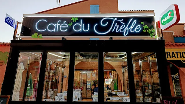 Cafe Du Trefle