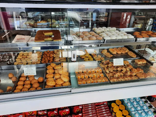 Esther Amaral Breads and Co.