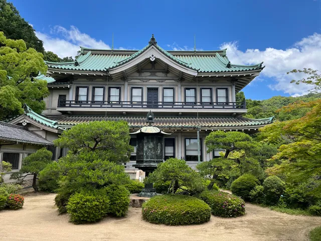 Hakutsuru Fine Art Museum