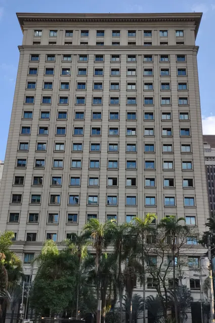 Condomínio Edifício Plaza JK